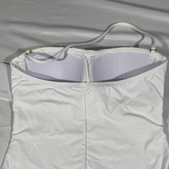 NEW La Blanca [ 0 ] Lets Duet Bandeau One Piece Swimsuit in‎ White - Picture 9 of 12